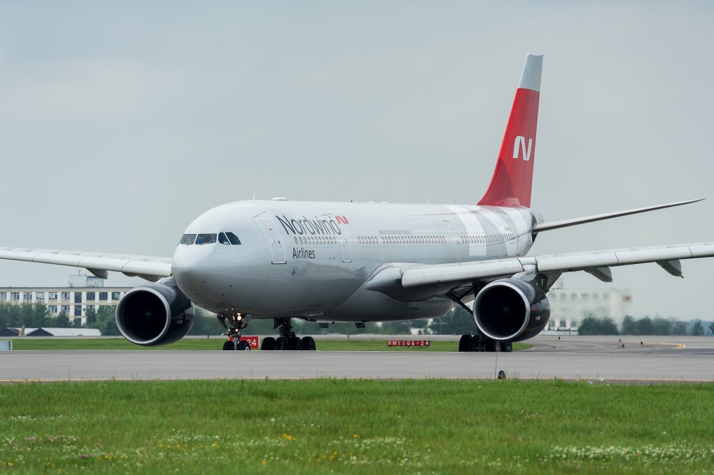 Airbus_A330_VP-BYU_Nordwind.jpg